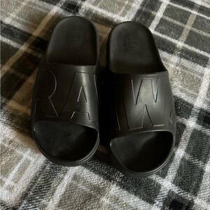 New black RAW slides